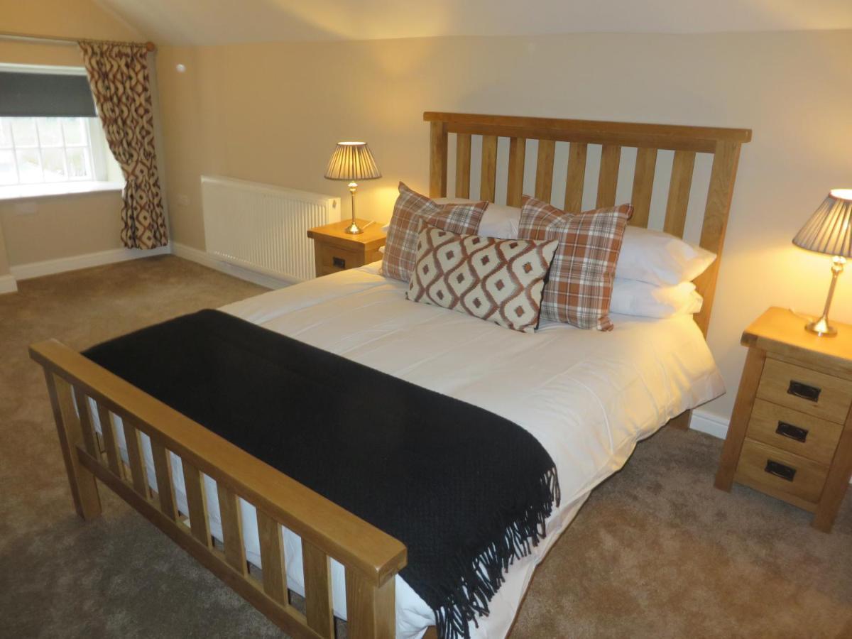 The Kings Head Hotel Meifod Стая снимка